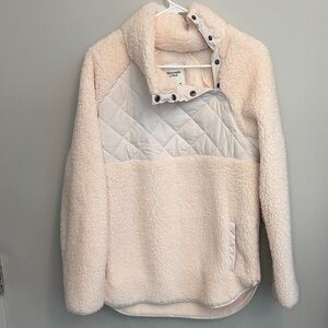 Abercrombie and Fitch Cream Fleece Quilted Sweater. Asymmetrical Snap. Size Medi